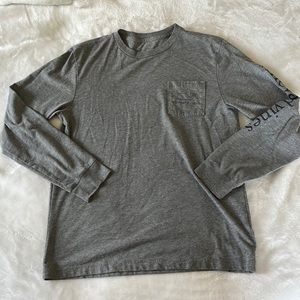 Vineyard vines grey long sleeve